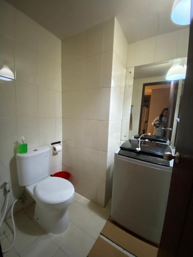 Callia Apartement Golf View Pulo Mas Jakarta Timur Exterior foto