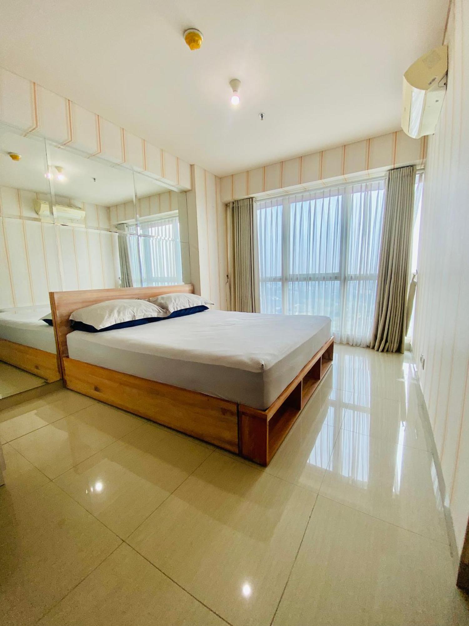 Callia Apartement Golf View Pulo Mas Jakarta Timur Exterior foto